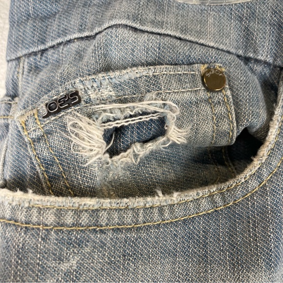 Joe’s Jeans, Classic Rocker fit, men’s 31x27 “Gallagher” light wash - Picture 3 of 10